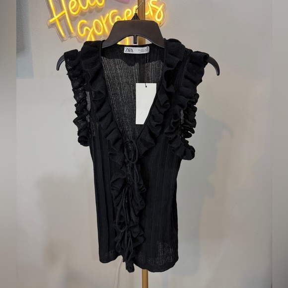 Zara Black Ruffle-Front Knit Top - Picture 2 of 8